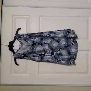 Dress Barn blue flowered sleeveless blouse 1X